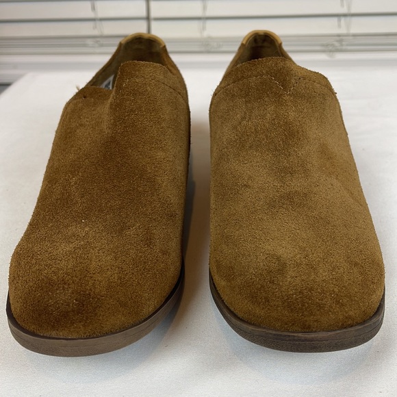 EUC TOMS Shaye Brown Suede Western Ankle Booties Women’s Size 7.5 - Picture 3 of 12